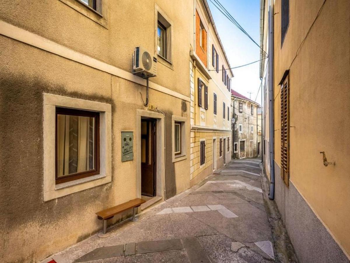 Apartment Senj Сень Экстерьер фото