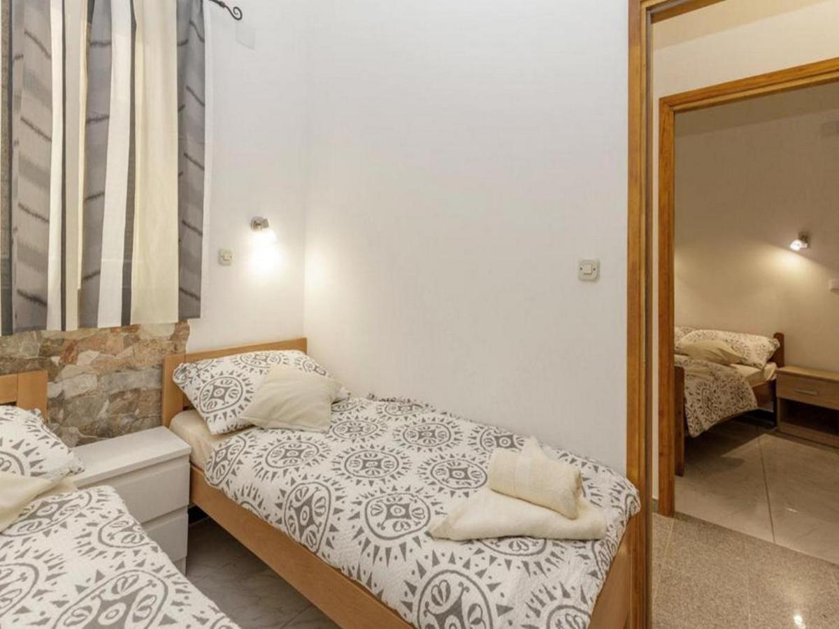 Apartment Senj Сень Экстерьер фото